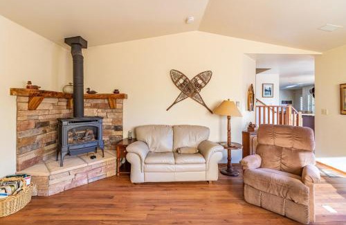 Bass Lake Casa | Alder Lake View Lodge