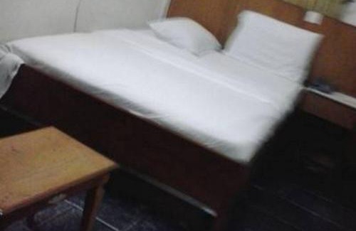 Port Harcourt Cabina | Aldgate Congress Hotel - Deluxe