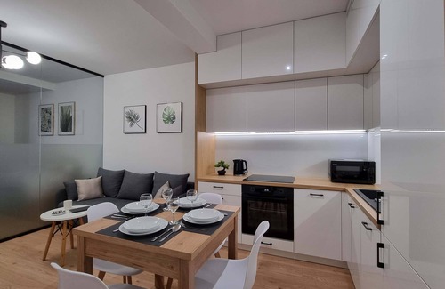 Nowy Sacz Apartamento | Aleje Wolności 13 | Modern Studio | Balcony