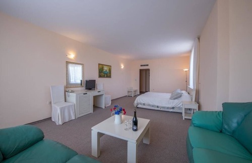 Primorski Hotel | Alekta Hotel