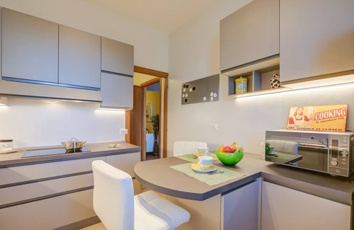 Carciano Apartamento | Alelù Classy And Chic Stresa Center, Stresa, Italy