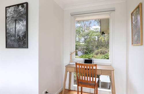 Blackheath Casa | Alencon | Charming home with 2 Fireplaces in a bush setting