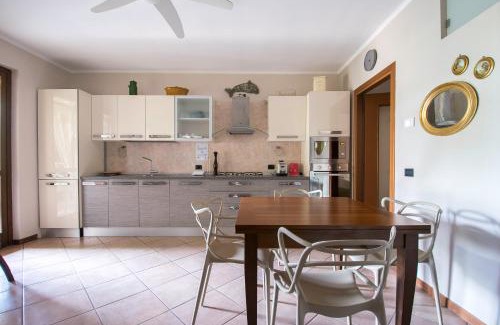 Padenghe sul Garda Apartamento | Alessandra 2 Apartment by Wonderful Italy