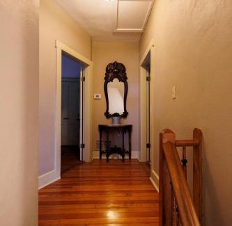 Washington Casa | Aletha-Marie Krog House