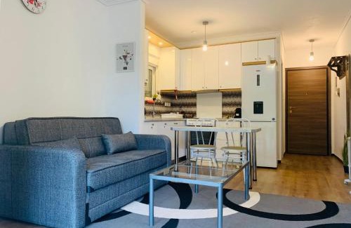 Rafina-Pikermi Apartamento | Alex Comfort Room