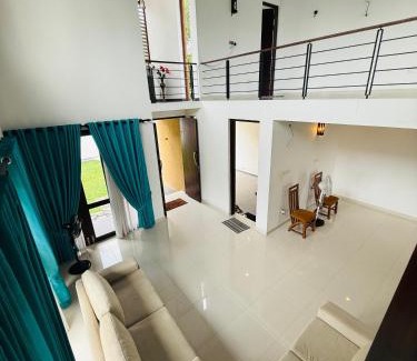 Ekala Casa | Alex's Place