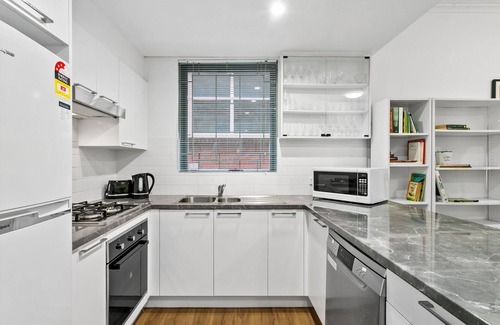 Crows Nest Apartamento | ALEX6 - peaceful 1 bedroom in heart of Crows Nest