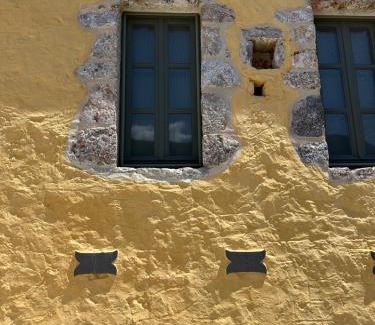 Leonidio Casa | Alexander House 2