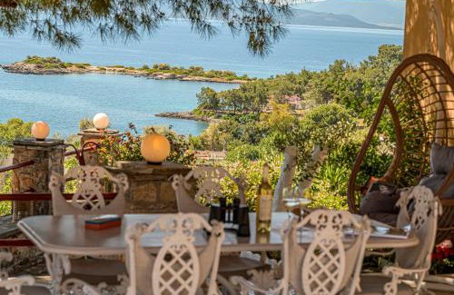 Volos Casa | Alexander's