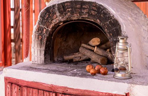 Volos Casa | Alexander's