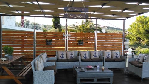 Glyfa Apartamento | Alexandra's Glifa Apartments