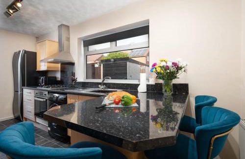 Bamber Bridge Casa | Alexandra - WiFi Parking Garden