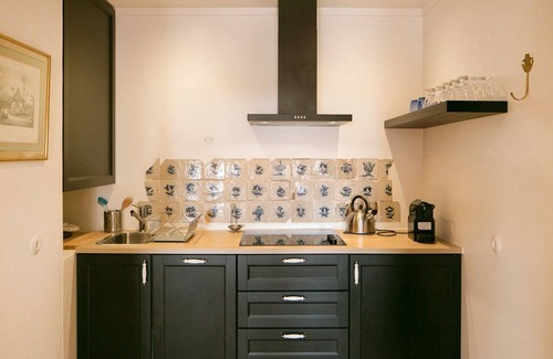 Se Apartamento | Alfama Unique & Romantic Studio by LovelyStay