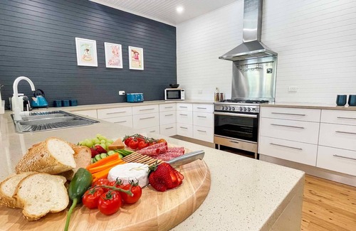 Nulkaba Casa | Alfie's Place - A period classic in central location