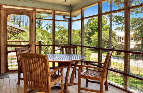 Indian Pass Casa | Alfies Place by Pristine Properties Vacation Rentals