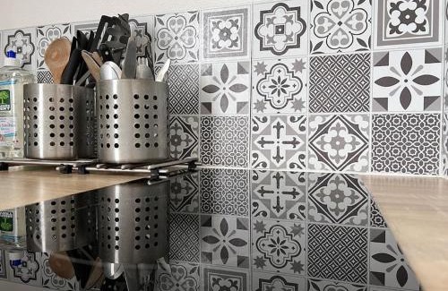 Dobree-Bon Port Apartamento | Alger Lodge