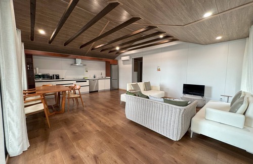 South Algonquin Cabina | Algonquin's Edge Resort | Waterview 5