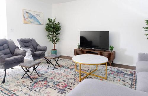 Alhambra Apartamento | Alhambra 5 Unit Apartment Complex!