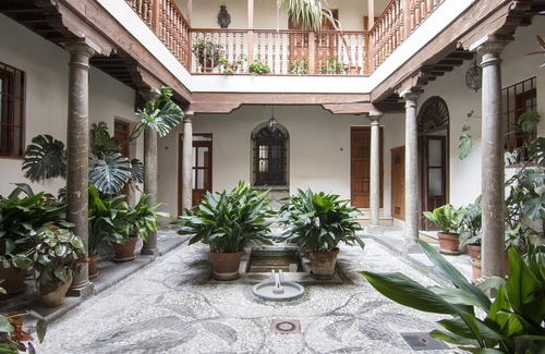 San Pedro Apartamento | Alhambra Duplex Penthouse
