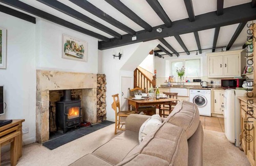 Blockley Cabaña | ALICE COTTAGE, pet friendly, character holiday cottage in Blockley