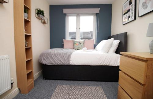 Newport Casa | Alicia's Way by Tŷ SA