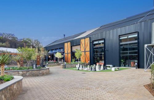 Greater Johannesburg Metropolitan Area Apartamento | AlimamaSpaces Alus Penthouse