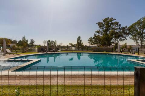 Greater Johannesburg Metropolitan Area Apartamento | #AlimamaSpaces Rari's Greenlee