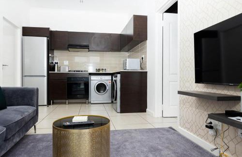 Greater Johannesburg Metropolitan Area Apartamento | #AlimamaSpaces The Manson's Greenstone