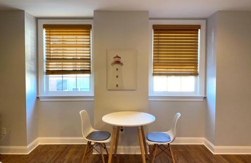 West Poplar Casa | Alina & Fanny - Philadelphia 1210 Mt Vernon St