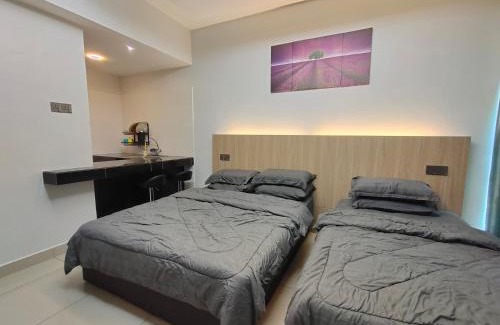Gua Musang Apartamento | Alish Studio Apartment with Pool, Netflix, Wifi