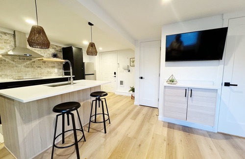 Alki Apartamento | Alki Beach Courtyard Cabin
