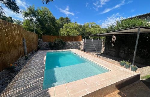 Potrero de los Funes Villa | Alkimia del Río - Hogar, Arte, Piscina y Confort