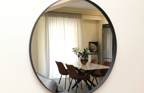 Ampelokipoi Apartamento | Alkmini Apartment fully renovated, comfortable apartment near to metro