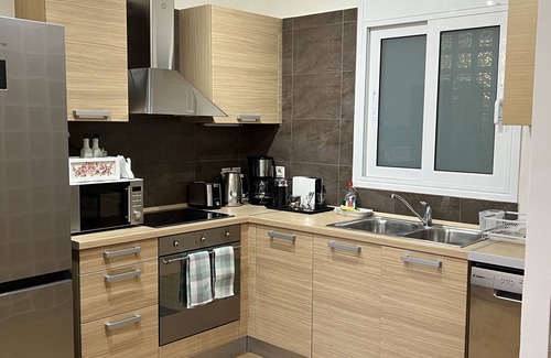 Karavomylos Apartamento | ALKYONI-Magnificent Seaview -Waterfront-110sq m- Beautiful decoration-1st floor