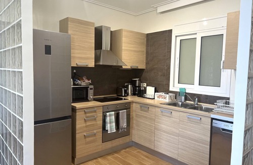 Karavomylos Apartamento | ALKYONI-Magnificent Seaview -Waterfront-110sq m- Beautiful decoration-1st floor