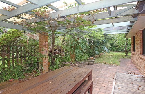 Hawks Nest Casa | All Decked Out - Wheelchair Access