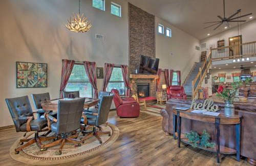 Kingston Casa | All-Encompassing Family Retreat Near Lake Texoma!