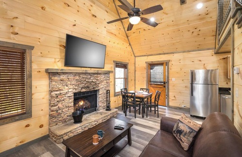 Pittman Center Cabina | All New furnishings, Flooring, Cabinets - Everything Brand New.