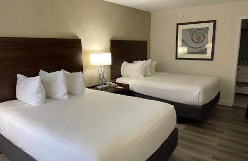Trailer Estates Apartamento | All-New, Ground-Floor, Huge Pool, Tiki Bar & Grill