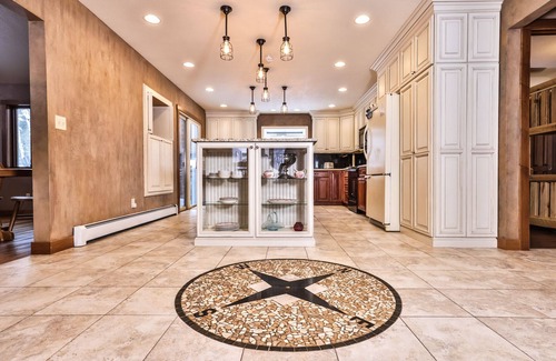 St Germain Casa | All Points North Pet friendly - Stepaway Vacation Rentals