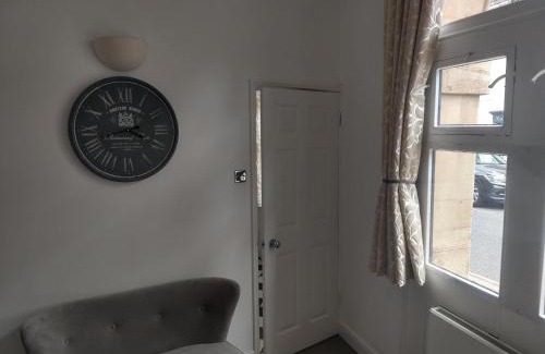 Stamford Casa | All Saints 2 bed Apartment in central Stamford with Parking