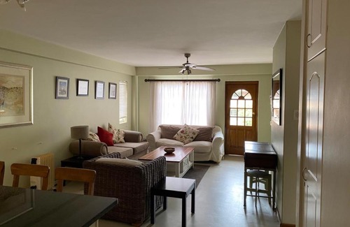 Pietermaritzburg Apartamento | ALL SAINTS ON ROBERTS