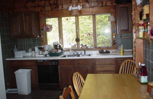 Mount Holly Cabina | All Season Three Nivel de registro Casa de vacaciones en 21 acres entre Okemo y Killington!