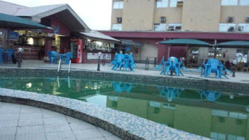 Owerri Cabina | All Seasons Hotel - Executive