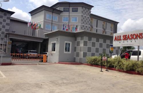 Owerri Cabina | All Seasons Hotel - Executive