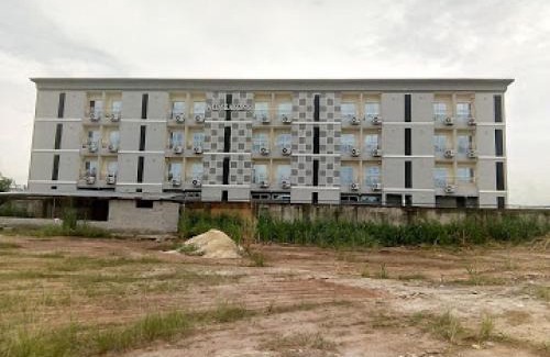 Owerri Cabina | All Seasons Hotel - Executive