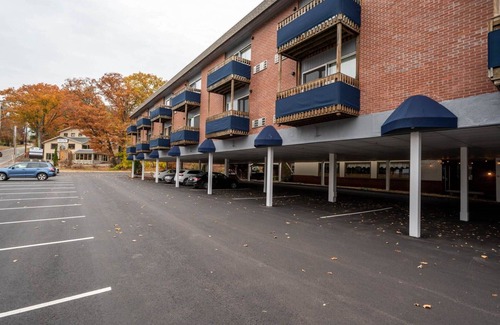 Gilford Condominio | All Seasons - Lake Winnipesaukee!