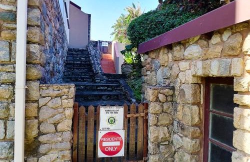 Ramsgate Beach Chalet De Esquí | All the Tides - Rip Tide