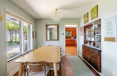 Riverside Casa | All The Waters Retro Home on Lake Michigan- PRIVATE BEACH-Large, shaded backyard