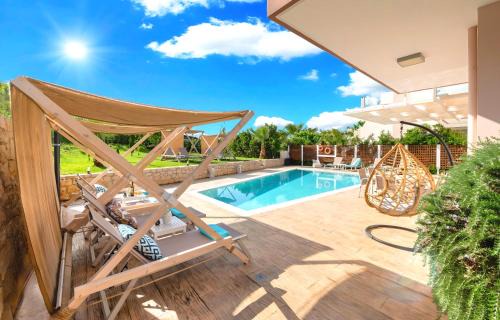 Kavros Villa | Allas Villa Heated Pool